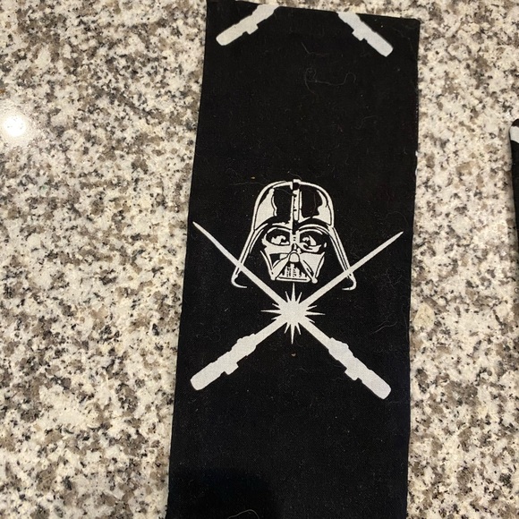 Set of 4 Star Wars silverware placement setting holders - Picture 2 of 3